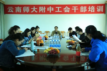 E:照片临时8.10.20工会培训承龙水厂、抚仙湖.jpg