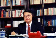 http://www.ynsdfz.org/gaikuang/%E6%A0%A1%E5%8F%8B/%E9%BD%90%E6%80%80%E8%BF%9C.jpg