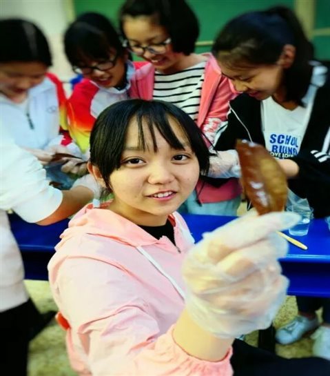 https://mmbiz.qpic.cn/mmbiz_jpg/GY5uo19Zls8NicuEKYZf9lt4icwA7XVJfU8ll9Pvt4KxnGyiaQLcvU5CXpJ8m373UEichBGqqpU0DVgt80kSjCV3qA/640?wx_fmt=jpeg