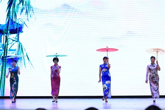说明: C:\Users\tuan\Desktop\use\XIU\2\nEO_IMG_18056646.jpg