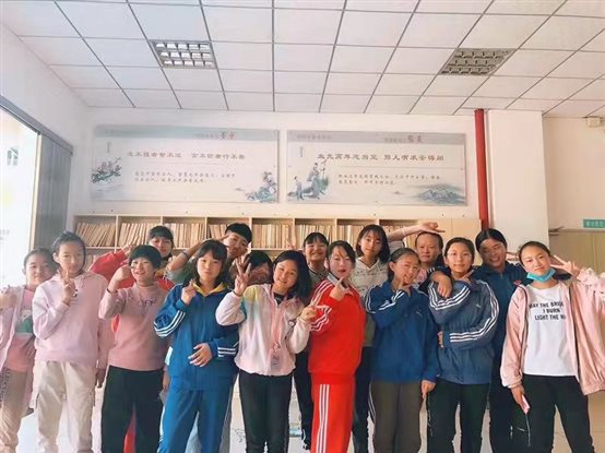 C:\Users\ADMINI~1\AppData\Local\Temp\WeChat Files\e73c1c5a176511a7af260e2ba1a212a.jpg