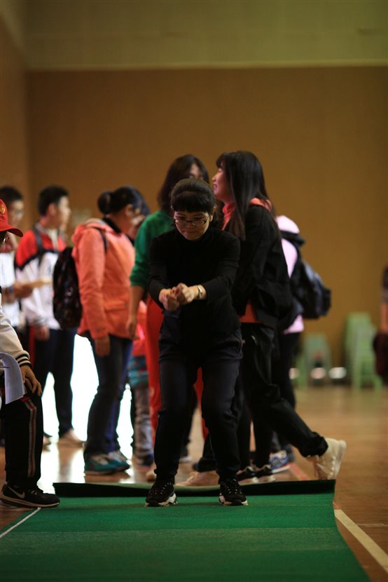 C:\Users\tuan\Desktop\2019体育节教师项目\nEO_IMG_18058851.jpg