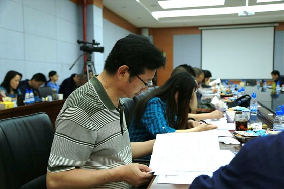 F:\工会\2019.04教代会\2019.04.20教代会\新建文件夹\nEO_IMG_IMG_4292.jpg