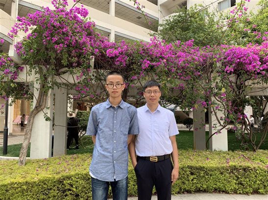 E:\工作\2019届工作\月考优秀学生名单\五月适应性考试\发给开开姐(1)\发给开开姐\IMG_0115.JPGIMG_0115