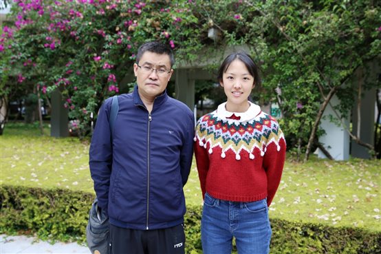 C:\Users\Thinkpad\Desktop\月考二\杨晓罡和王柏懿.jpg