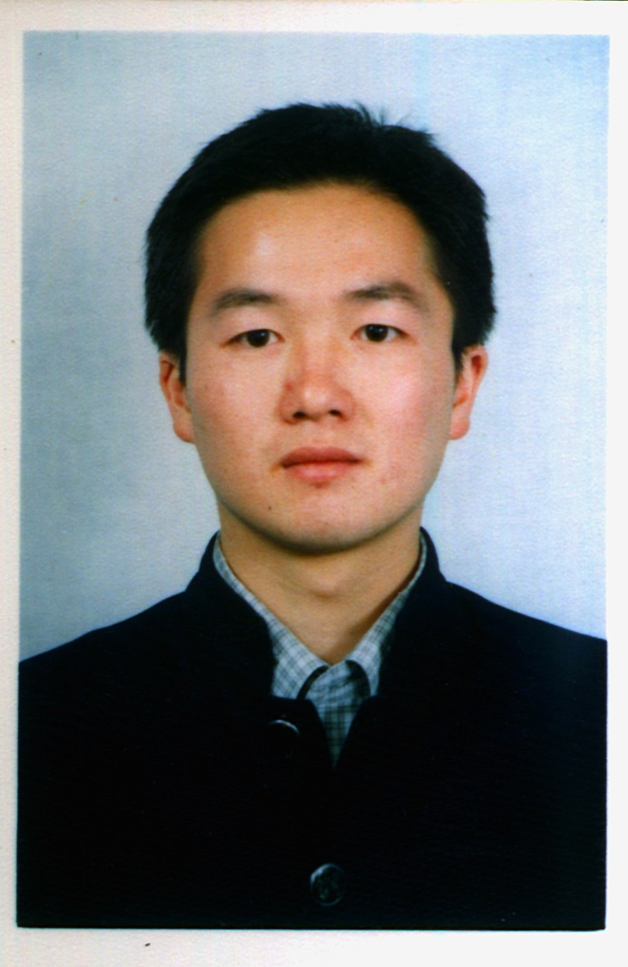 颜坤