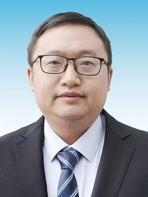 刘雄